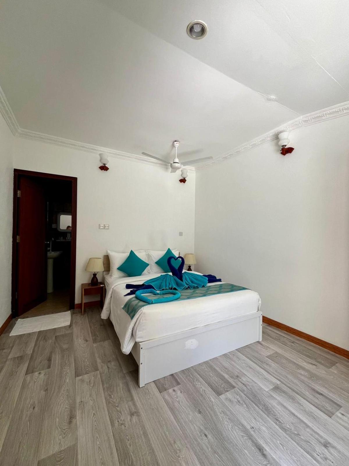 Ithaa Dhigurah - Feel Like Home Stay Exterior photo